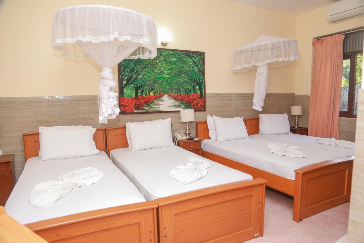 Milano Tourist Rest Hotel Anuradhapura Eksteriør billede