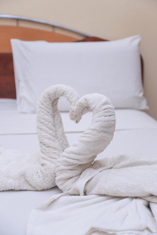Milano Tourist Rest Hotel Anuradhapura Eksteriør billede