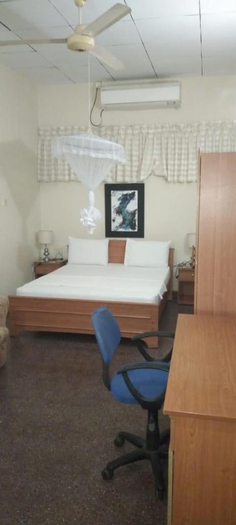 Milano Tourist Rest Hotel Anuradhapura Eksteriør billede