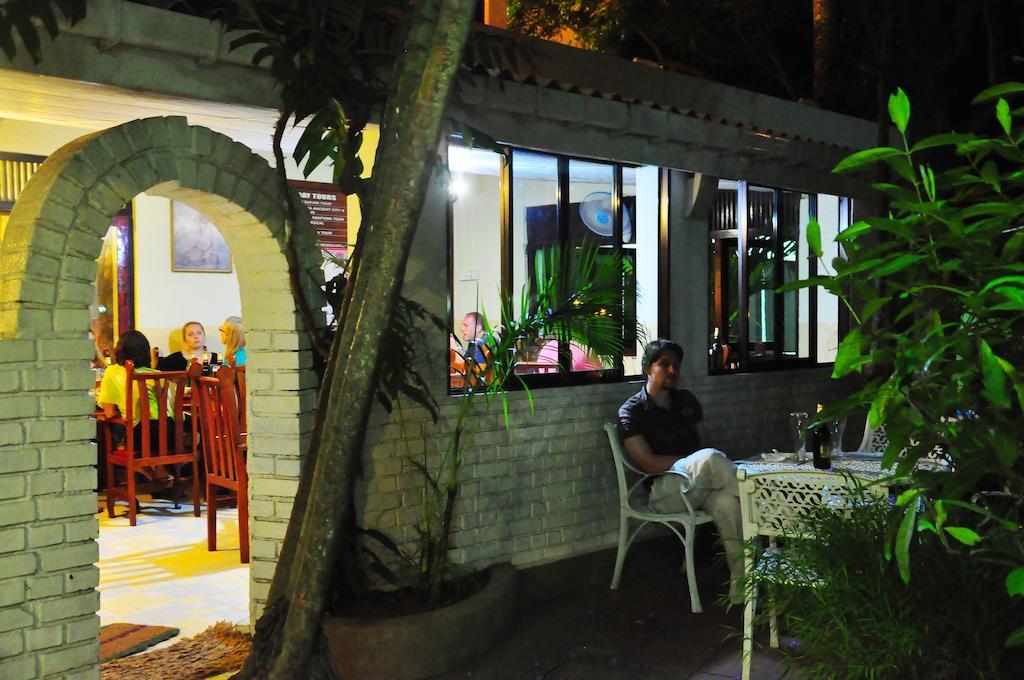 Milano Tourist Rest Hotel Anuradhapura Eksteriør billede