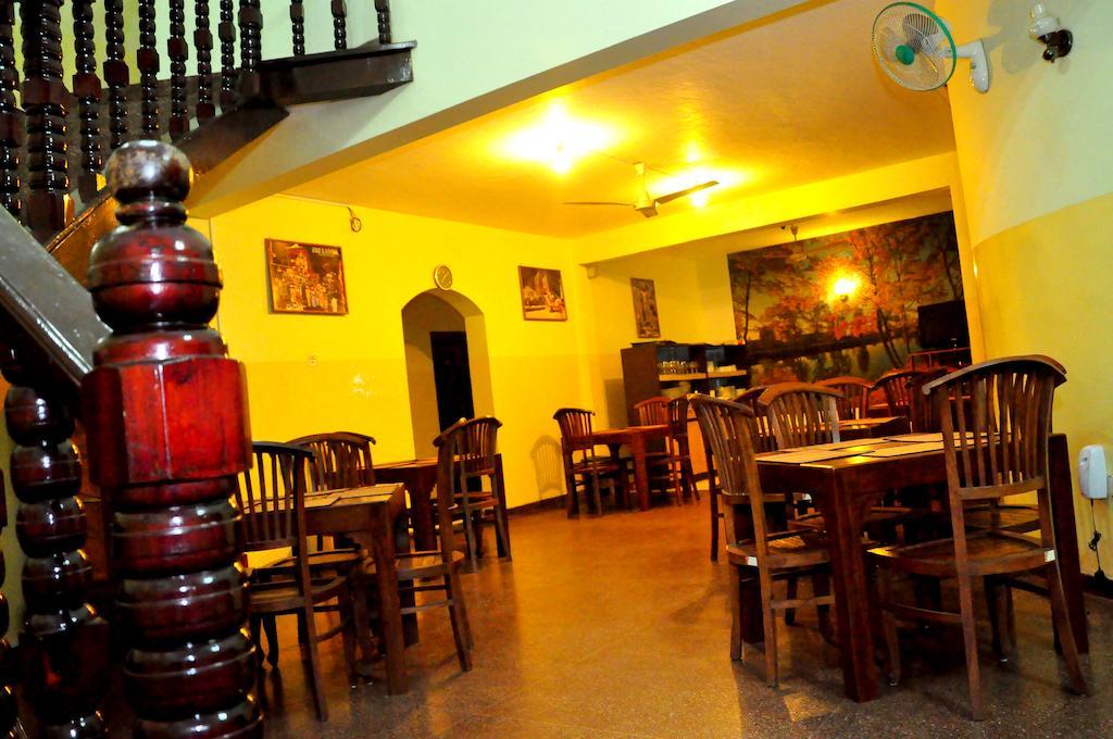 Milano Tourist Rest Hotel Anuradhapura Eksteriør billede